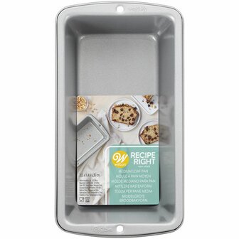 Wilton Recipe Right&reg; Med. Loaf Pan 21,5 x 11,4cm